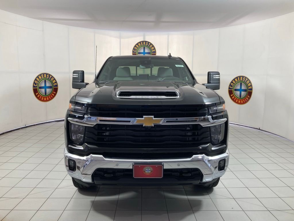 New 2026 Black Chevrolet LT image 15