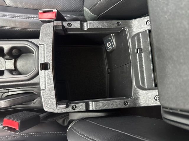 Used 2023 White Jeep Sport S image 28