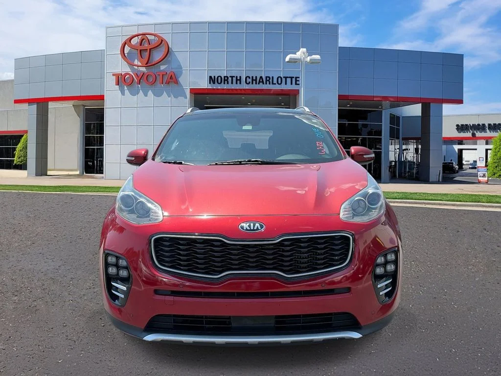 Used 2017 Red Kia SX image 2