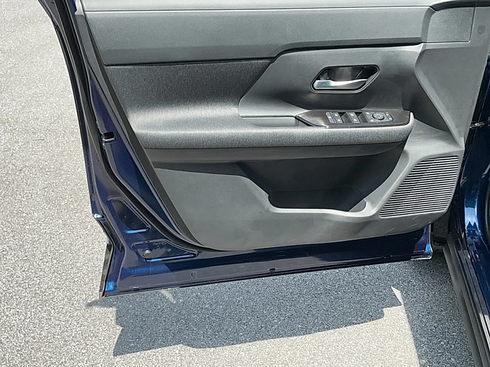 New 2026 Deep Blue Pearl Nissan SV image 6