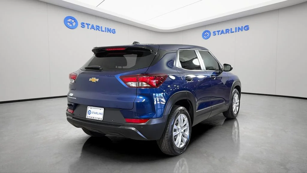 2022 Chevrolet Trailblazer LS - Photo 8
