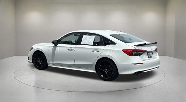 Used 2024 White Honda Base image 4