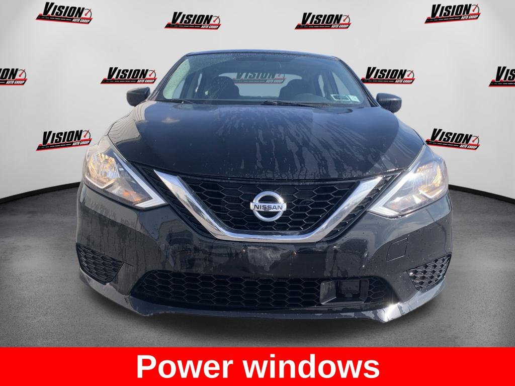 Used 2019 Gray Nissan  image 5