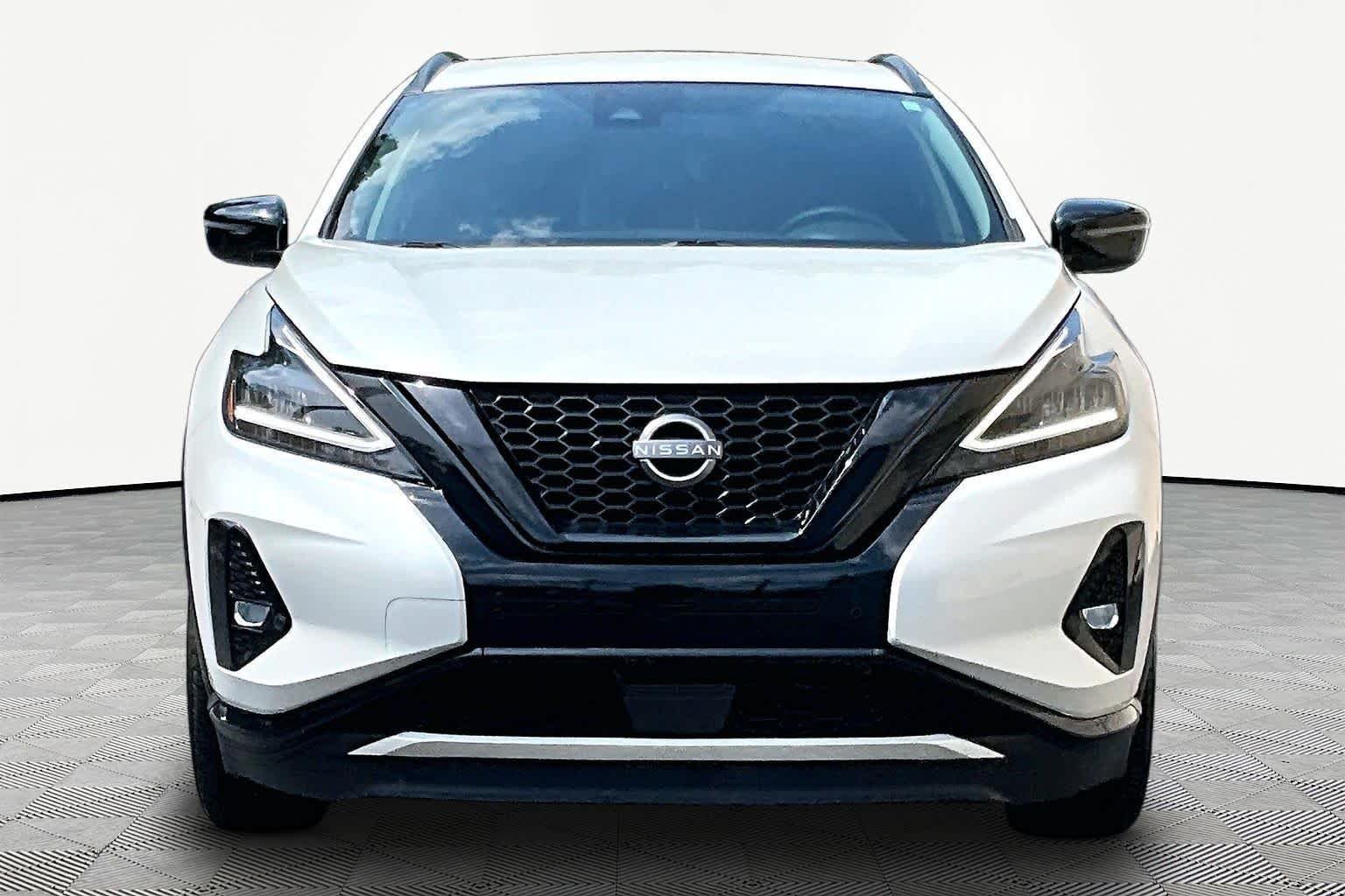 Used 2024 Pearl White Tricoat Nissan SV image 7