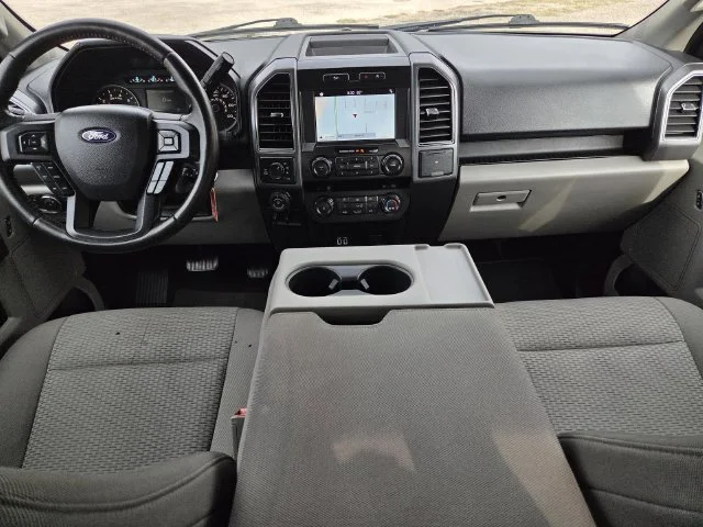 Used 2019 Blue Ford XLT image 12