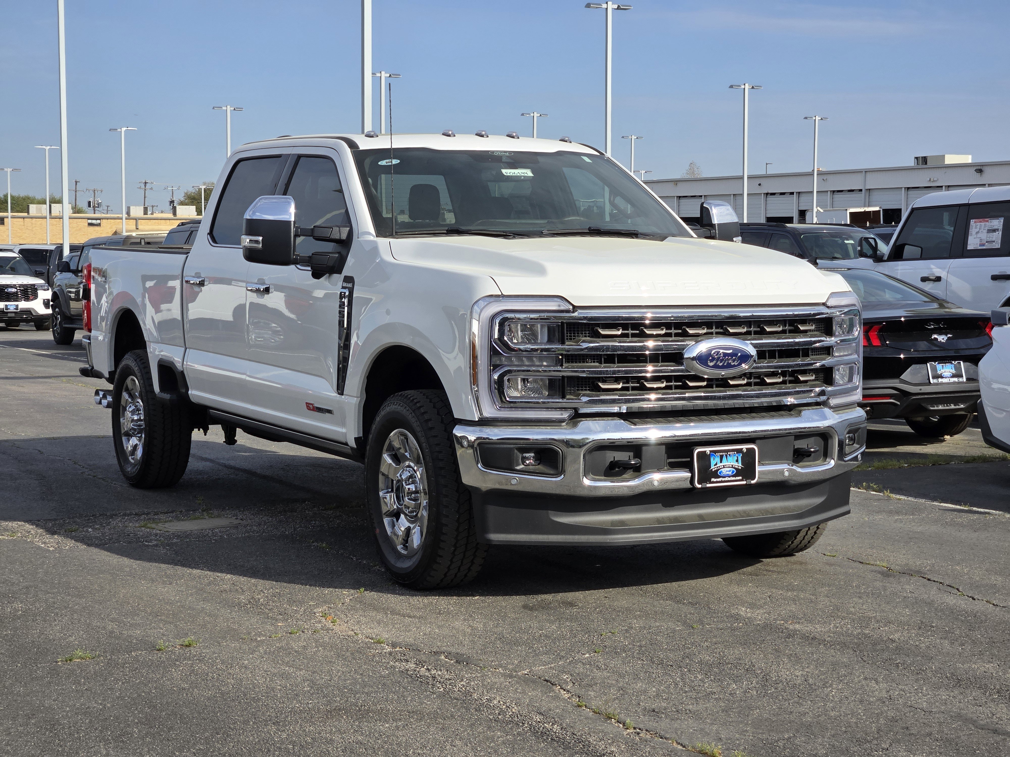 New 2026 Star White Ford F-250 King Ranch image 2
