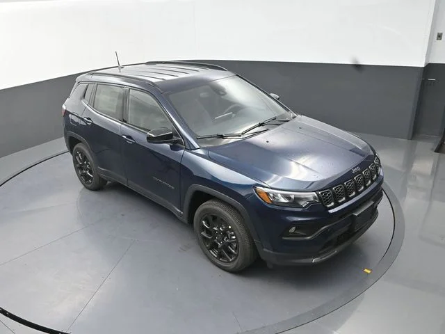 New 2026 Fathom Blue Pearl-Coat Exterior Paint Jeep Latitude image 12