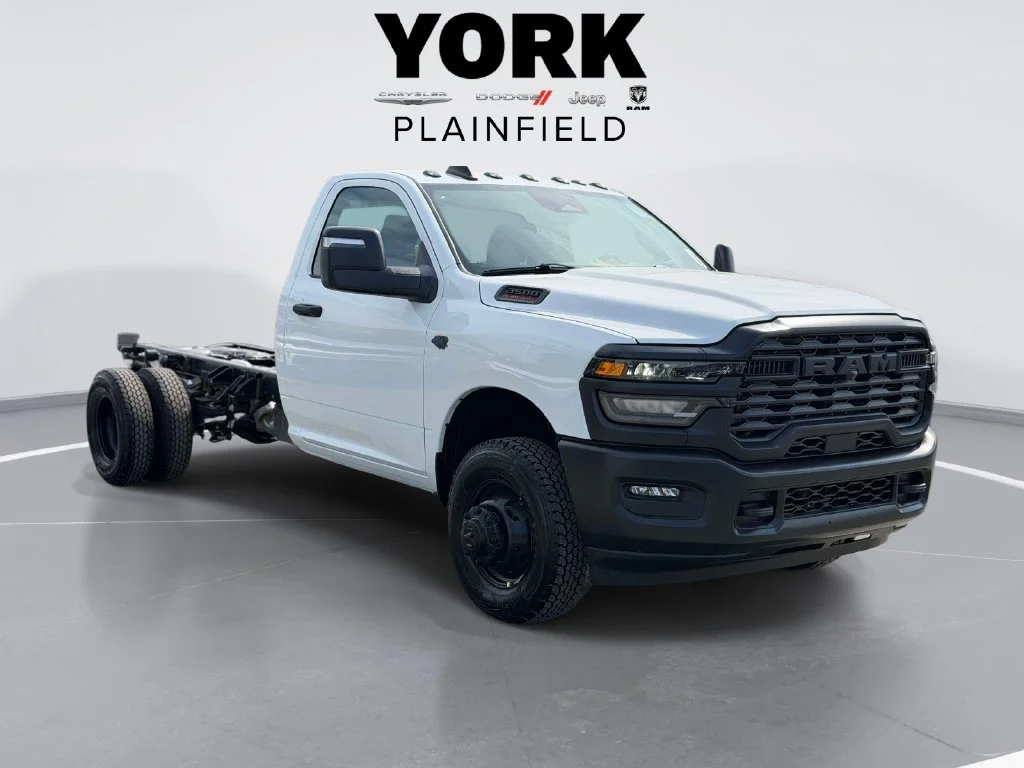 New 2027 Bright White Clear-Coat Paint RAM Tradesman image 3