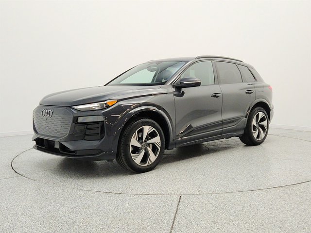 2025 Audi Q6 e-tron Premium quattro