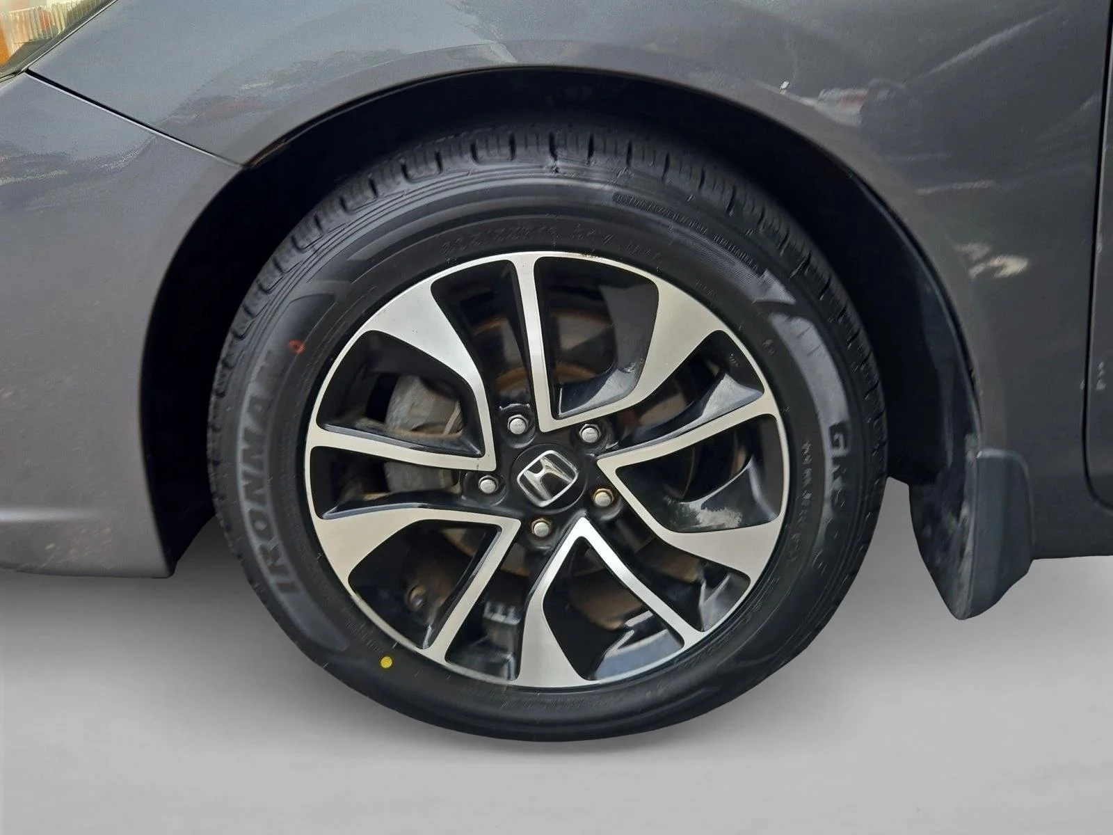 Used 2013 Black Honda EX image 23