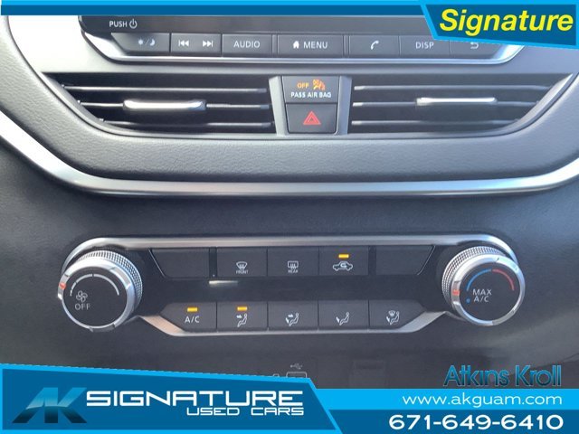 Used 2022 Brilliant Silver Metallic Nissan 2.5 S image 16
