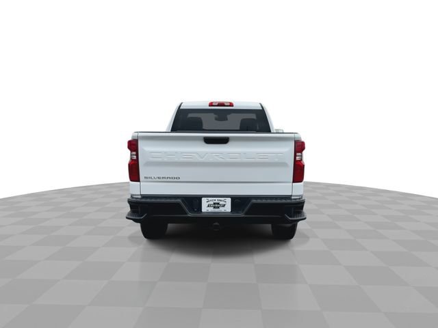 New 2026 Summit White Chevrolet WT image 7