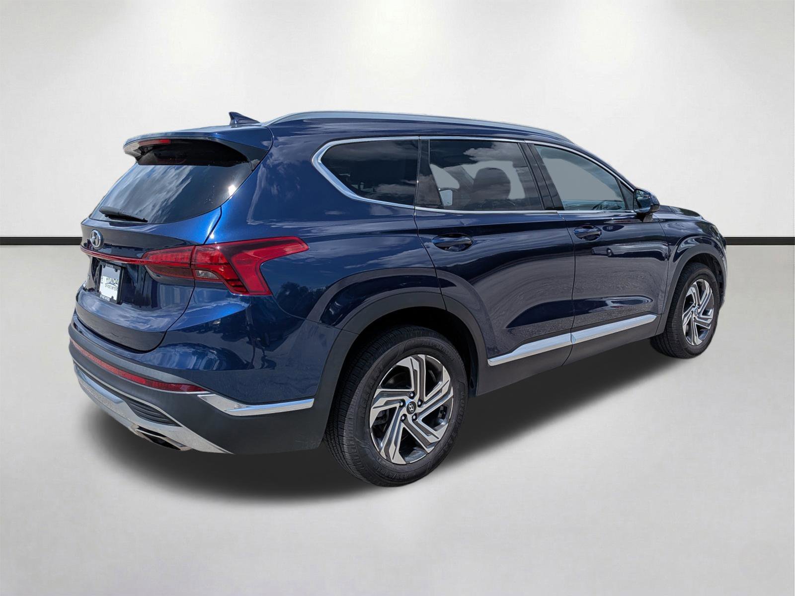 Used 2022 Stormy Sea Hyundai SEL image 4