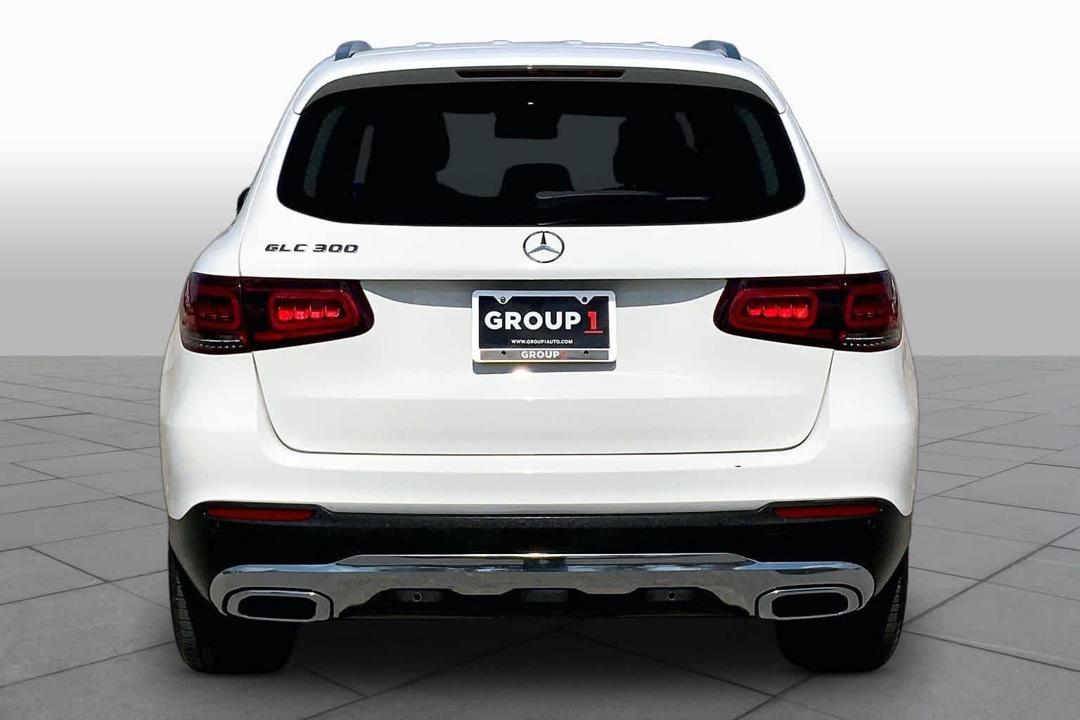 Used 2022 Polar White Mercedes-Benz GLC 300 image 5