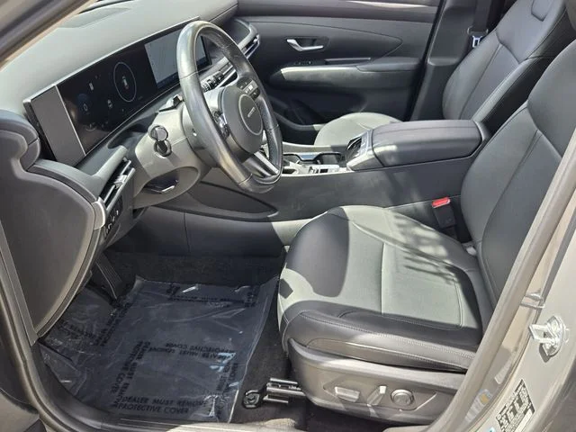 Used 2025 Gray Hyundai SEL Convenience image 10