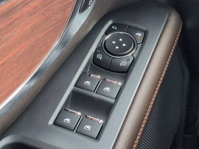 New 2026 Glacier Gray Metallic Tri-Coat Ford MAX King Ranch® image 24