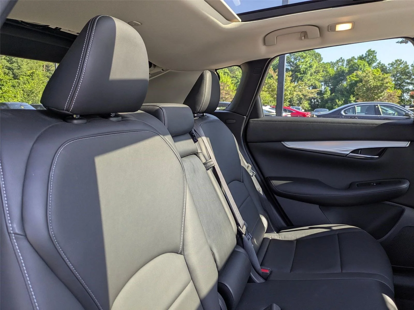 Used 2020  INFINITI LUXE image 28