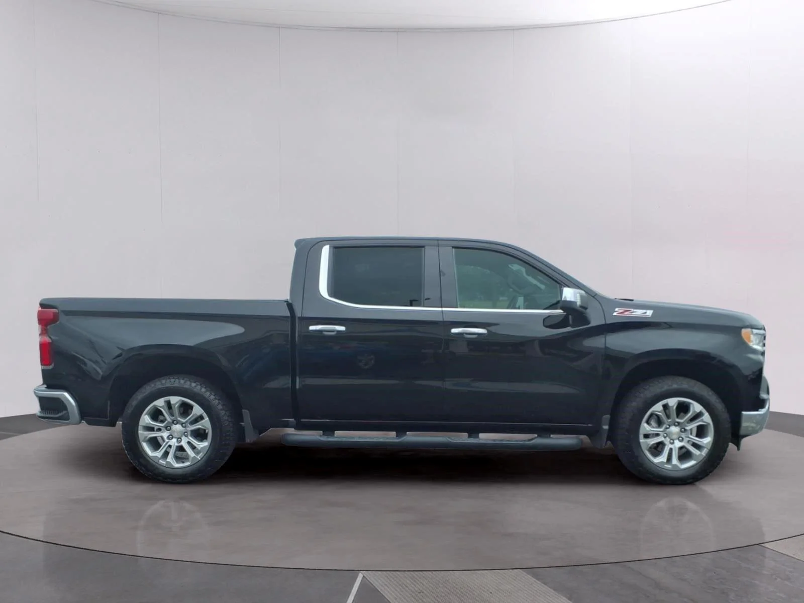 Used 2025 Black Chevrolet LTZ image 6