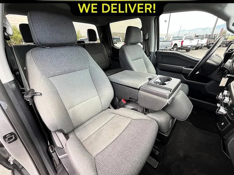 Used 2025 Silver Ford XLT image 20