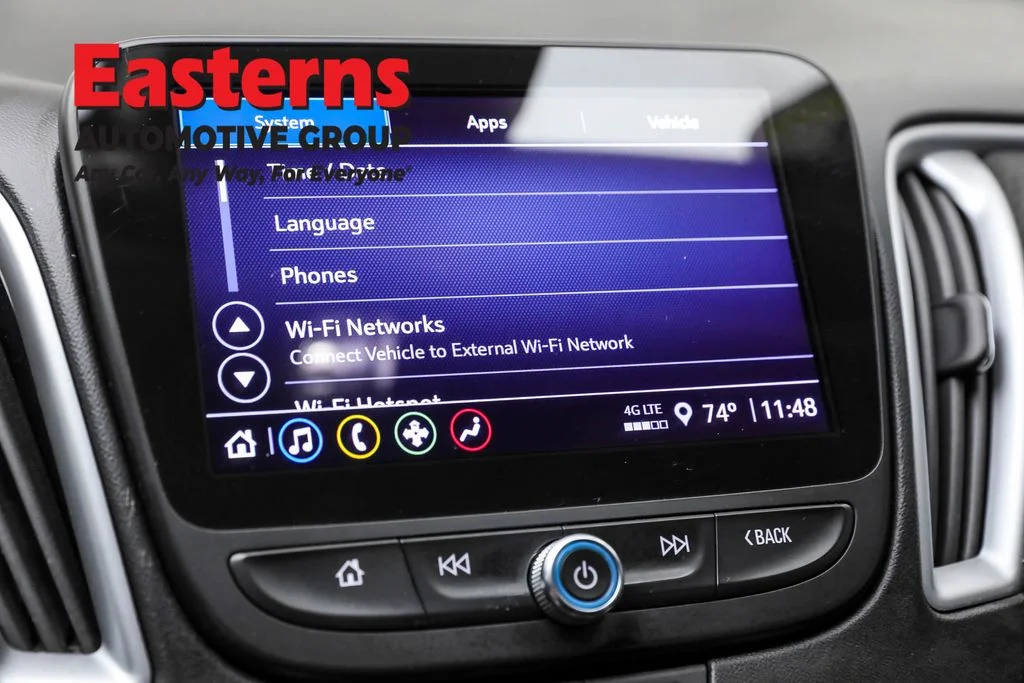 Used 2023 Gray Chevrolet LT image 19