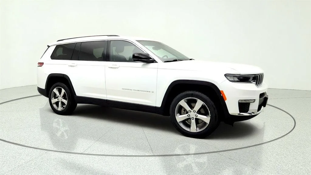 Used 2022 Bright White Clearcoat Jeep Limited 4x4 w/ Panoramic Roof, Navigation & 20