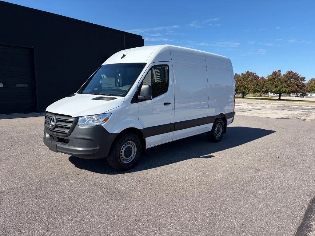 2025 Mercedes-Benz Sprinter Cargo Van Base