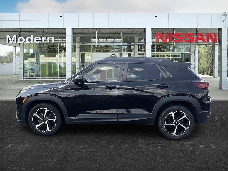 Used 2022 Mosaic Black Metallic Chevrolet RS image 2
