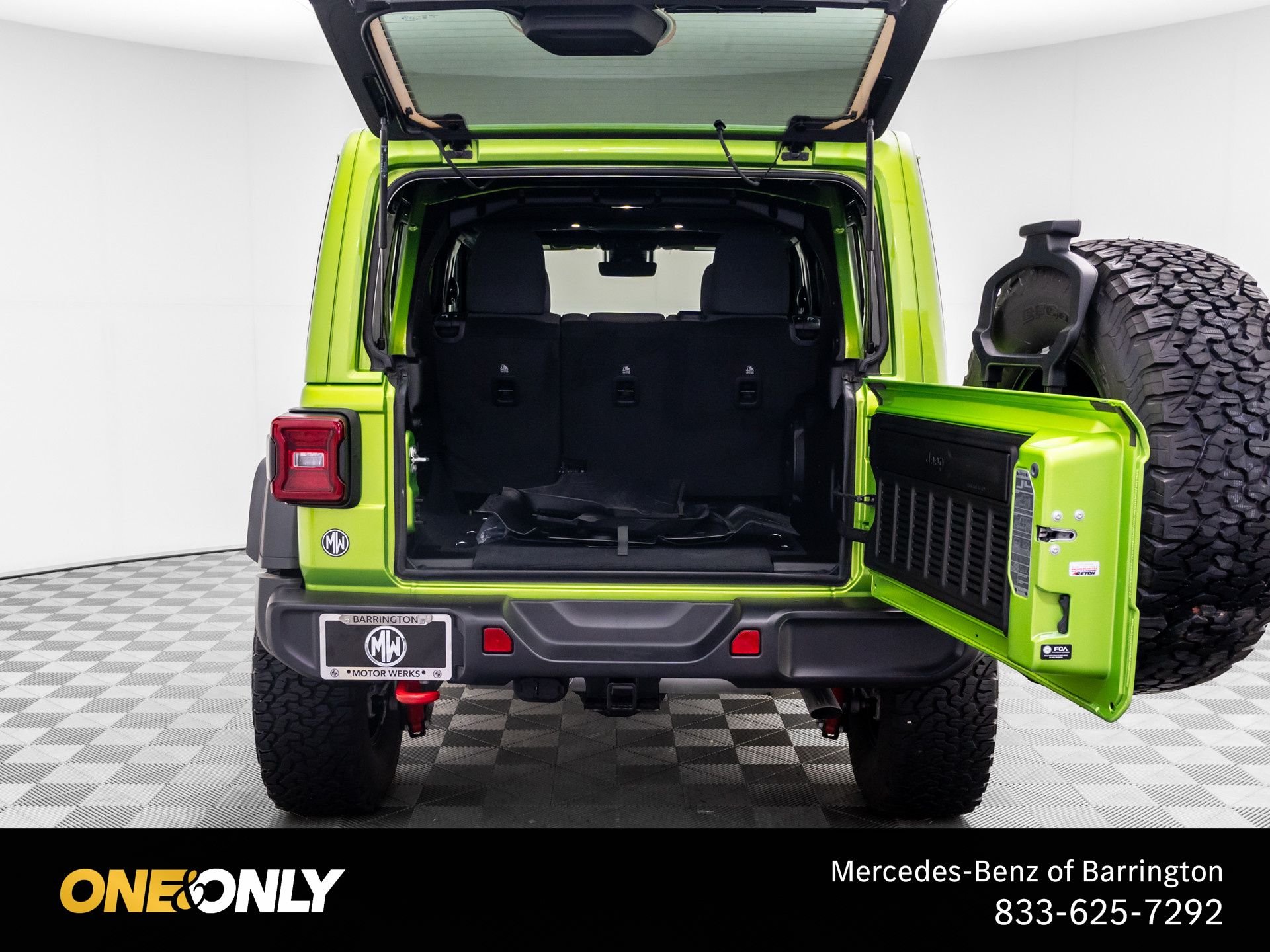 Used 2025 Green Jeep Rubicon image 30