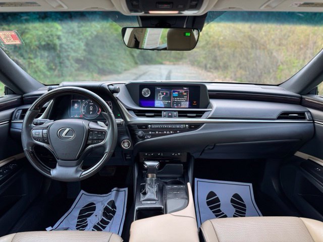 Used 2020 Beige Metallic Lexus 350 image 21