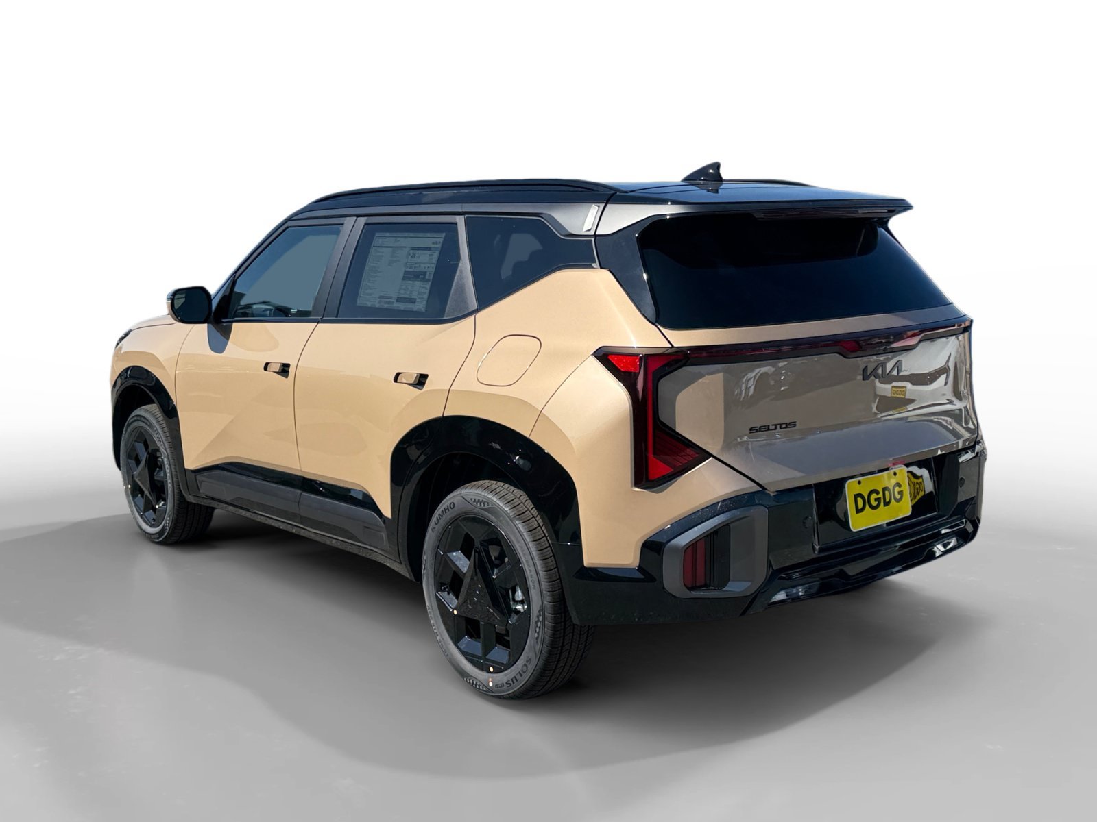 New 2027 Terrain Brown / Black Roof Kia X-Line S image 3
