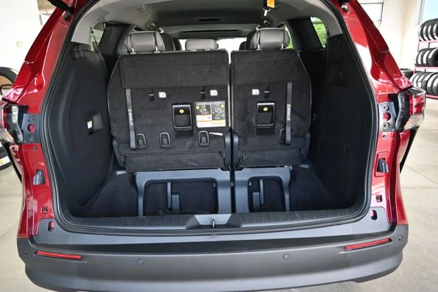 2026 Toyota Sienna XLE - Photo 31