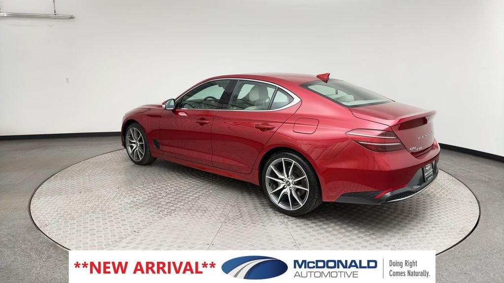 Used 2023 Red Genesis 2.0T image 4