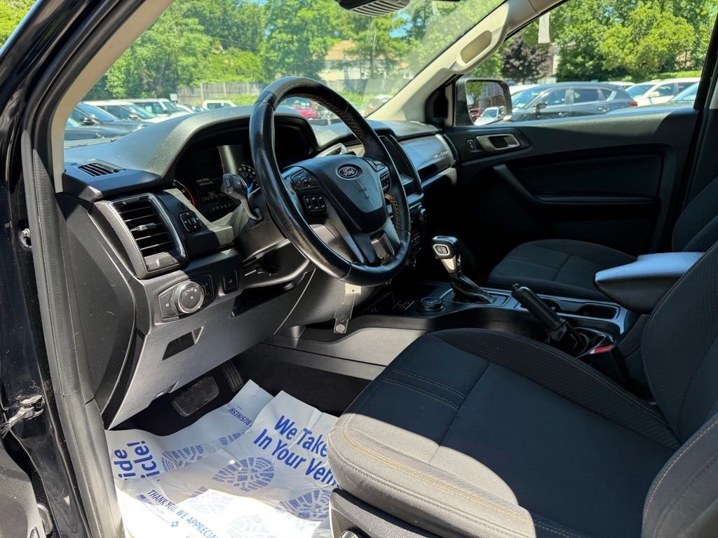 Used 2023 Black Ford XLT image 18