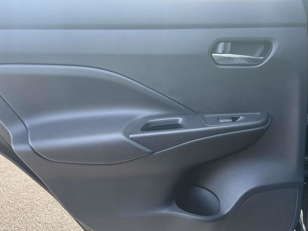2025 Nissan Versa Sedan SV - Photo 15