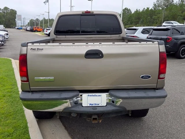 Used 2005  Ford Lariat image 13