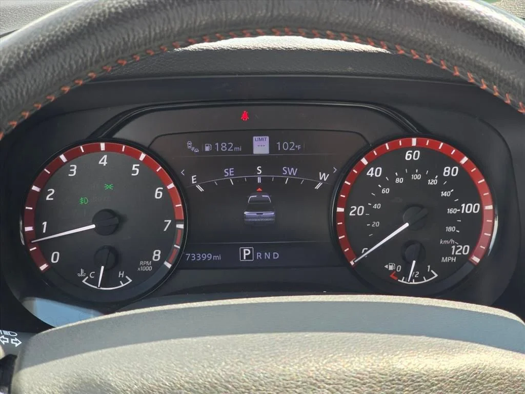 Used 2022 Gray Nissan PRO-X image 6