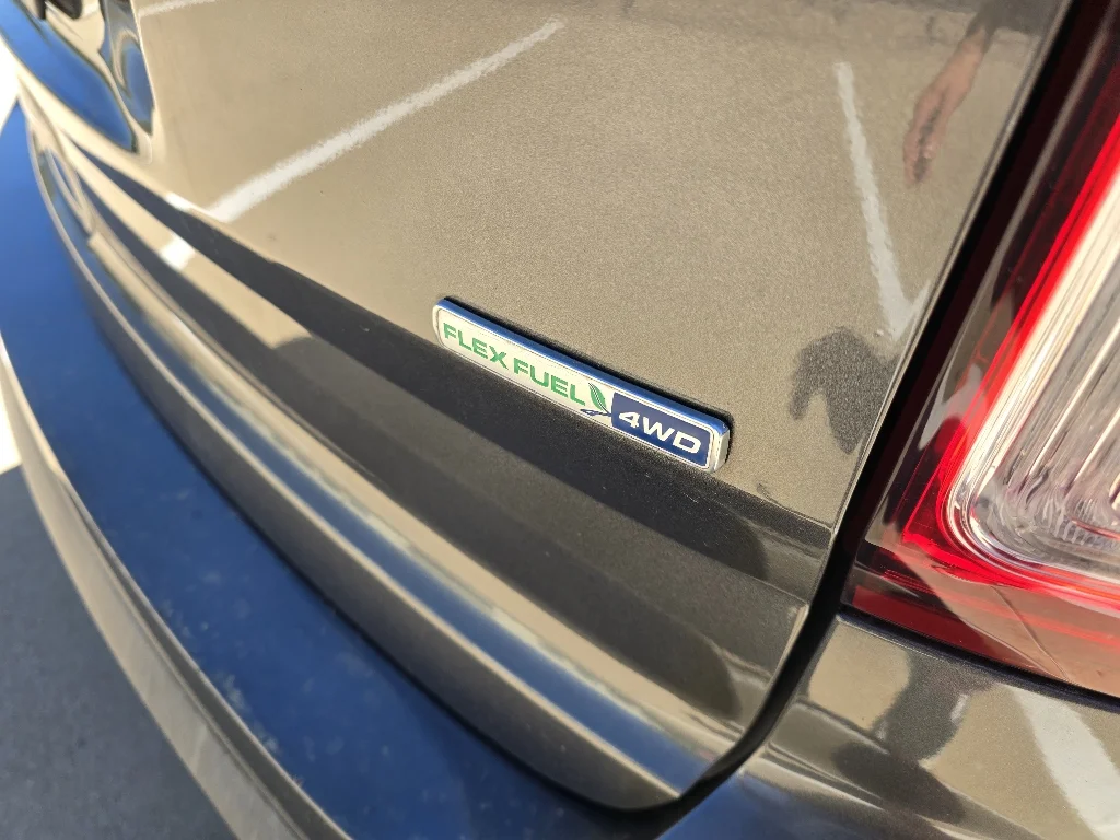 Used 2015 Magnetic Metallic Ford XLT image 10