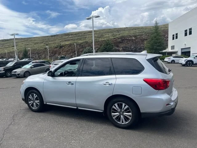 Used 2019 Brilliant Silver Metallic Nissan SV image 11