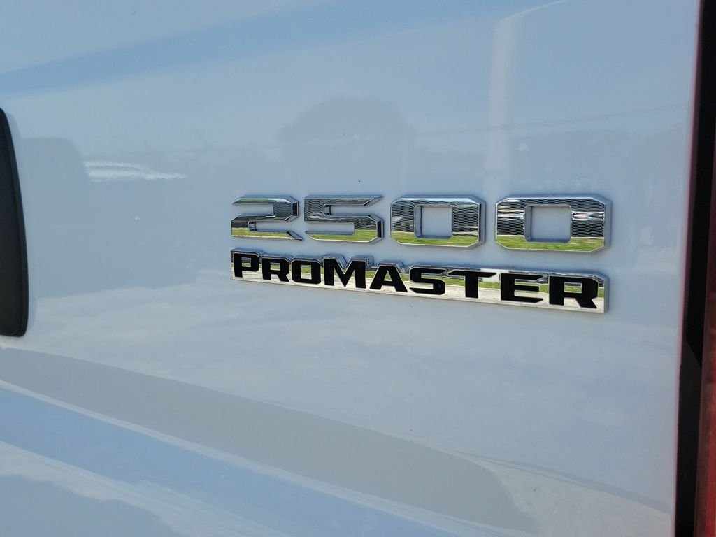 Used 2025 White Ram High Roof image 6