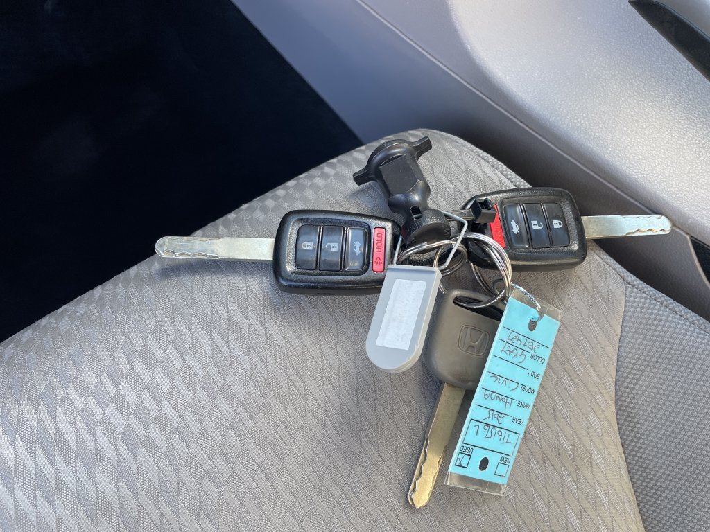 Used 2015 Gray Honda LX image 26