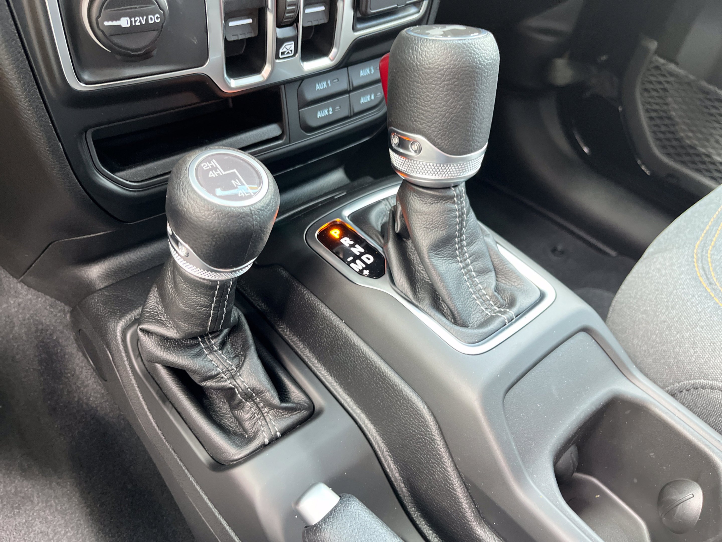 New 2026 Black Clearcoat Jeep Sport S image 25
