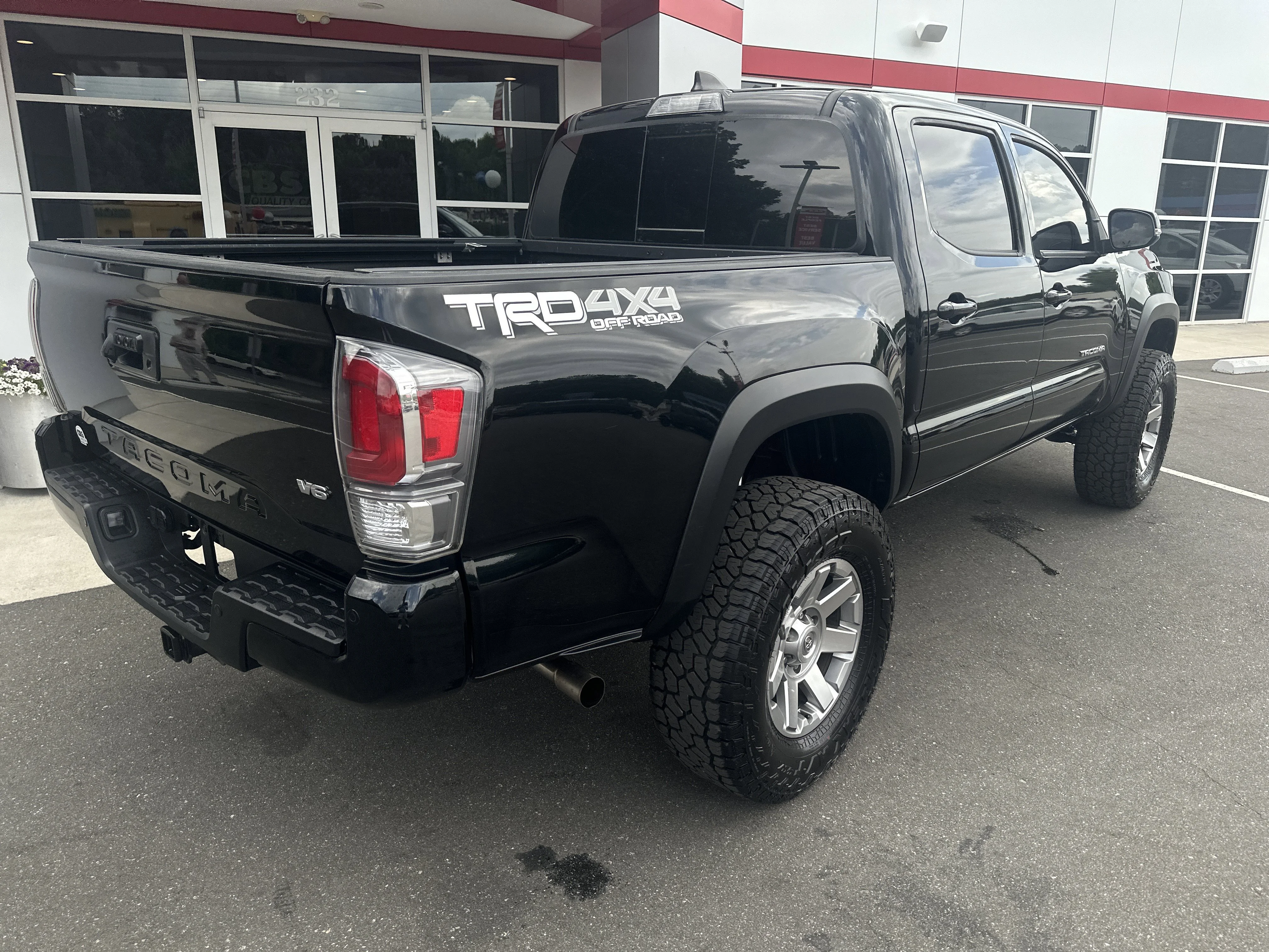 Used 2021  Toyota TRD Off Road image 8