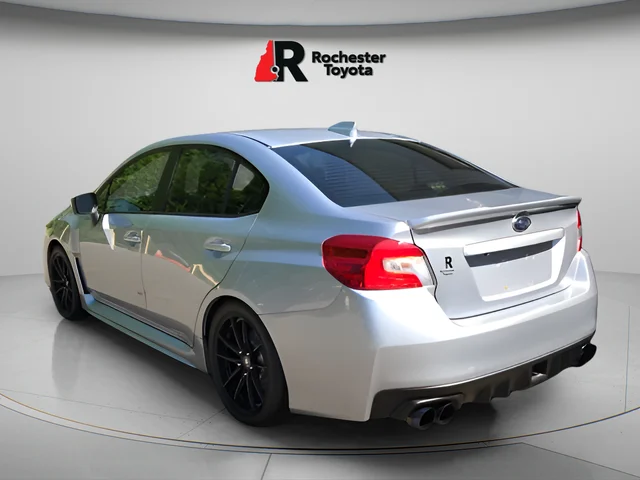 Used 2017 Silver Subaru Limited image 5