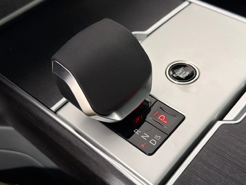 New 2026 White Land Rover SE image 17