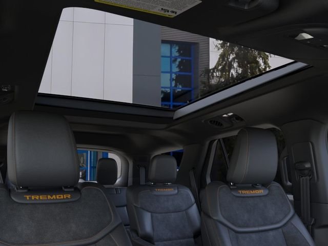 New 2026 Carbonized Gray Metallic Ford Tremor® image 22