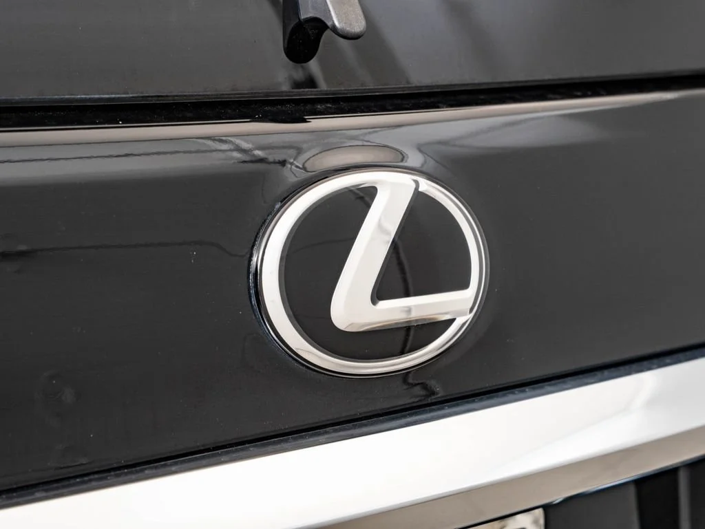 Certified Used 2021 BLACK Lexus 460 Premium image 16