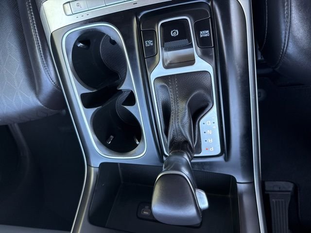2024 Kia Carnival LX Seat Pkg - Photo 34