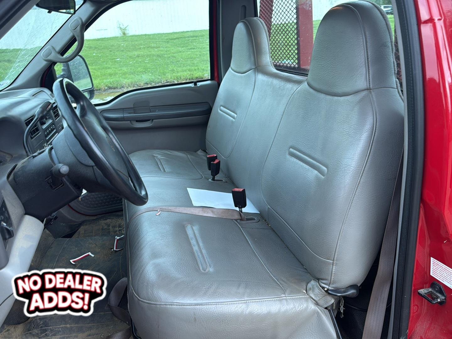 Used 2001 red Ford XL image 8