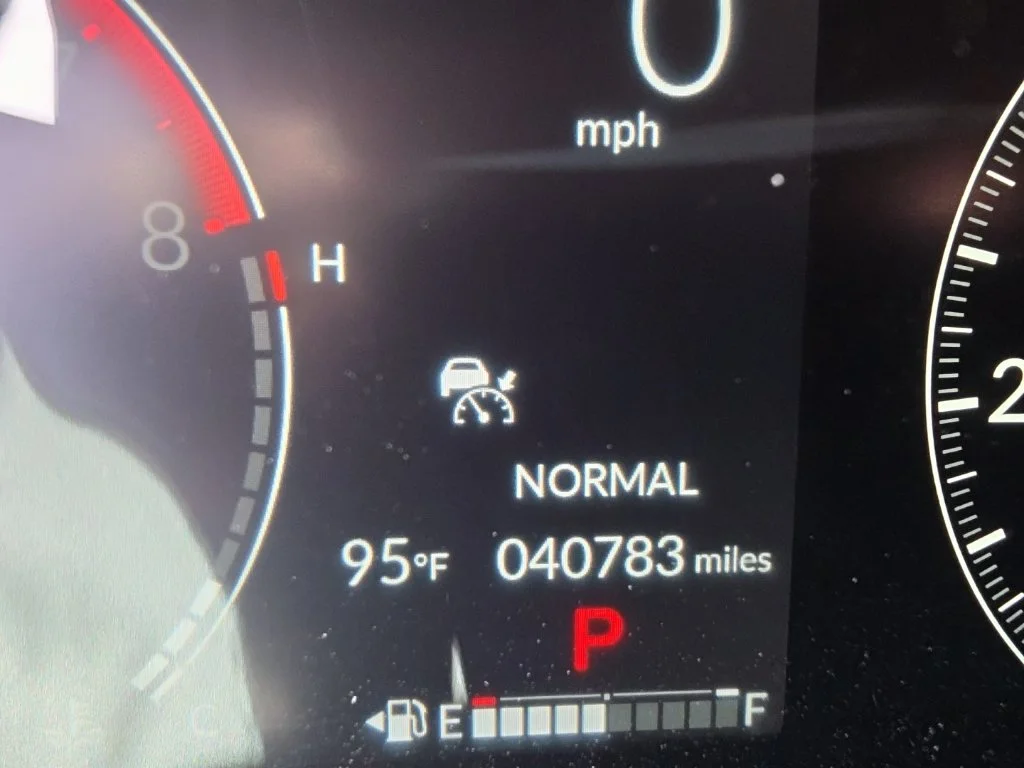 Certified Used 2024 Platinum White Honda RTL image 10