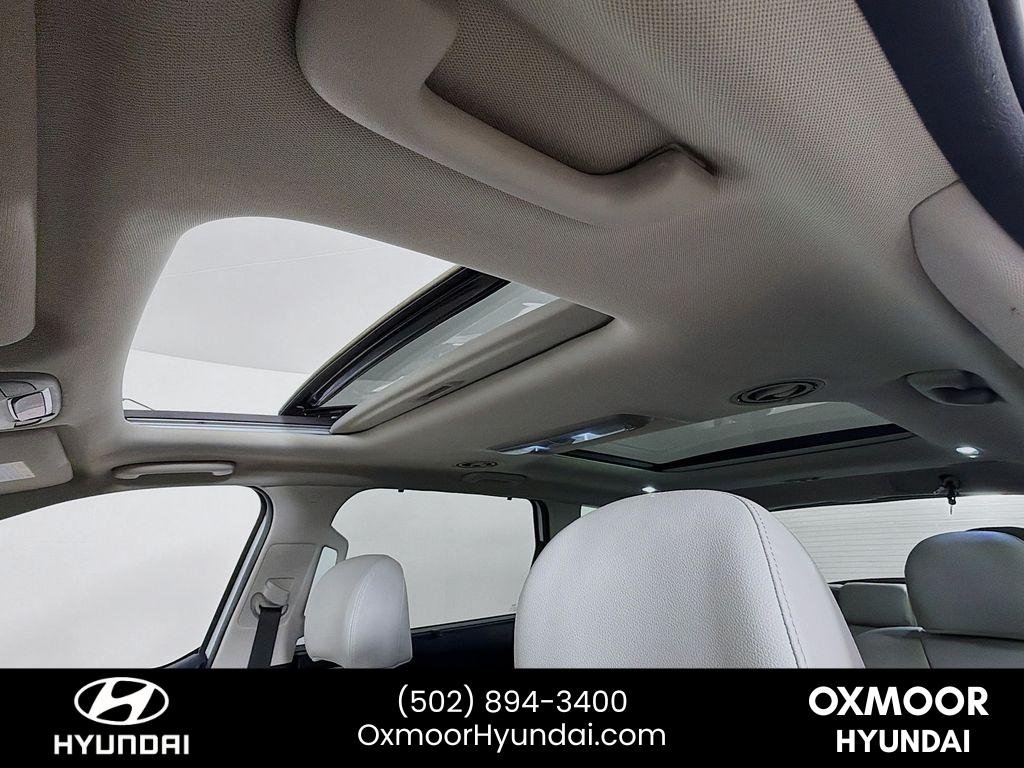 Used 2023 Glacial White Pearl Kia SX image 23
